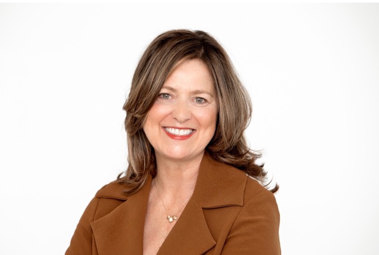 shelley McMain.jpg